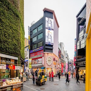 Ep 32：像台北卻有不同文化，二訪首爾自由行旅遊心得。ft. IE